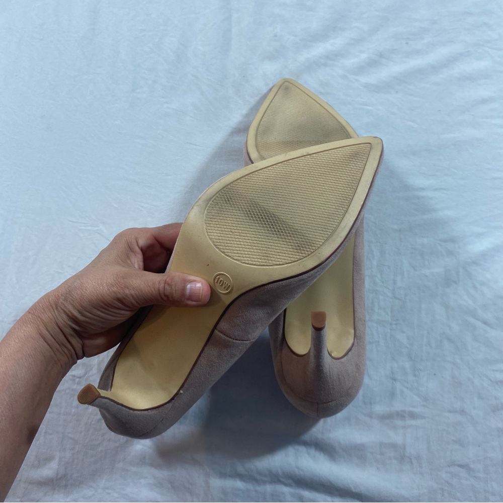 Target Tan Pointed Toe Heels Sleek Design - Picture 4 of 6